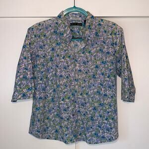 Stretch floral button down blouse